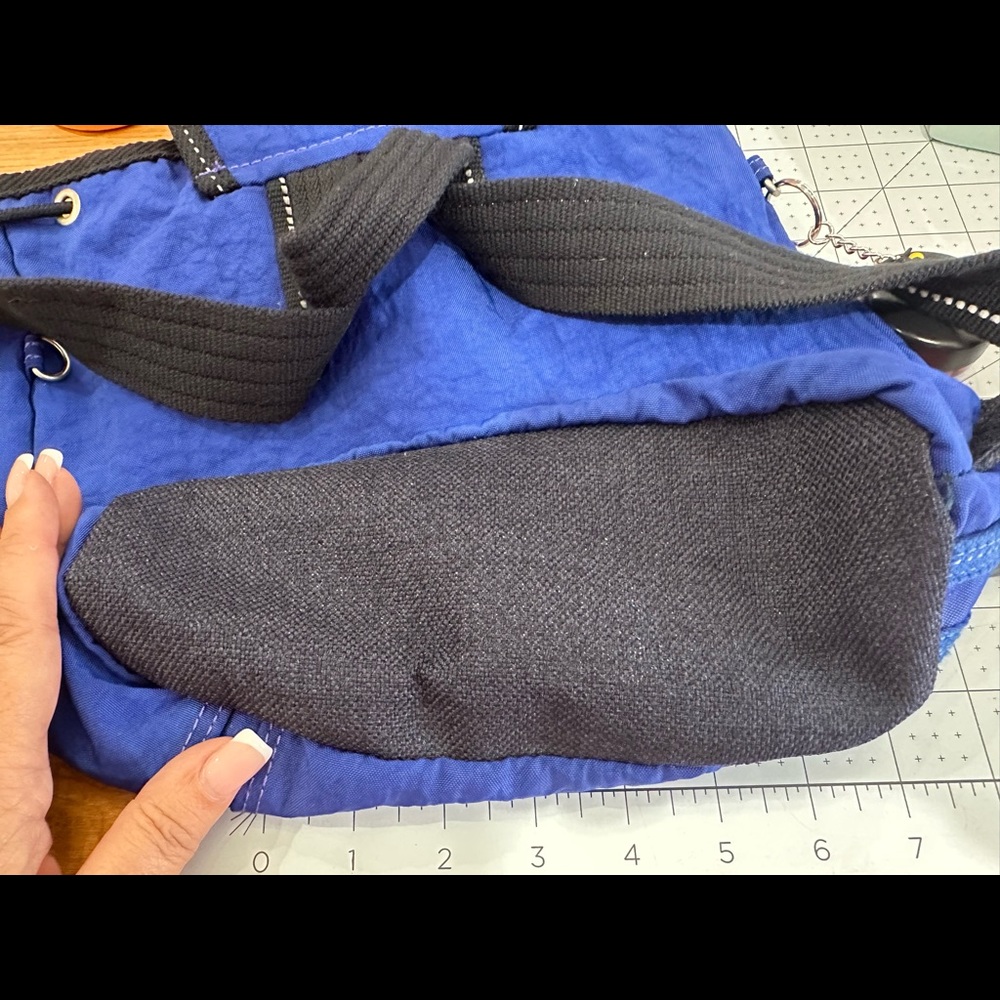 Vintage Kipling Safety Small Blue Backpack - Exce… - image 8